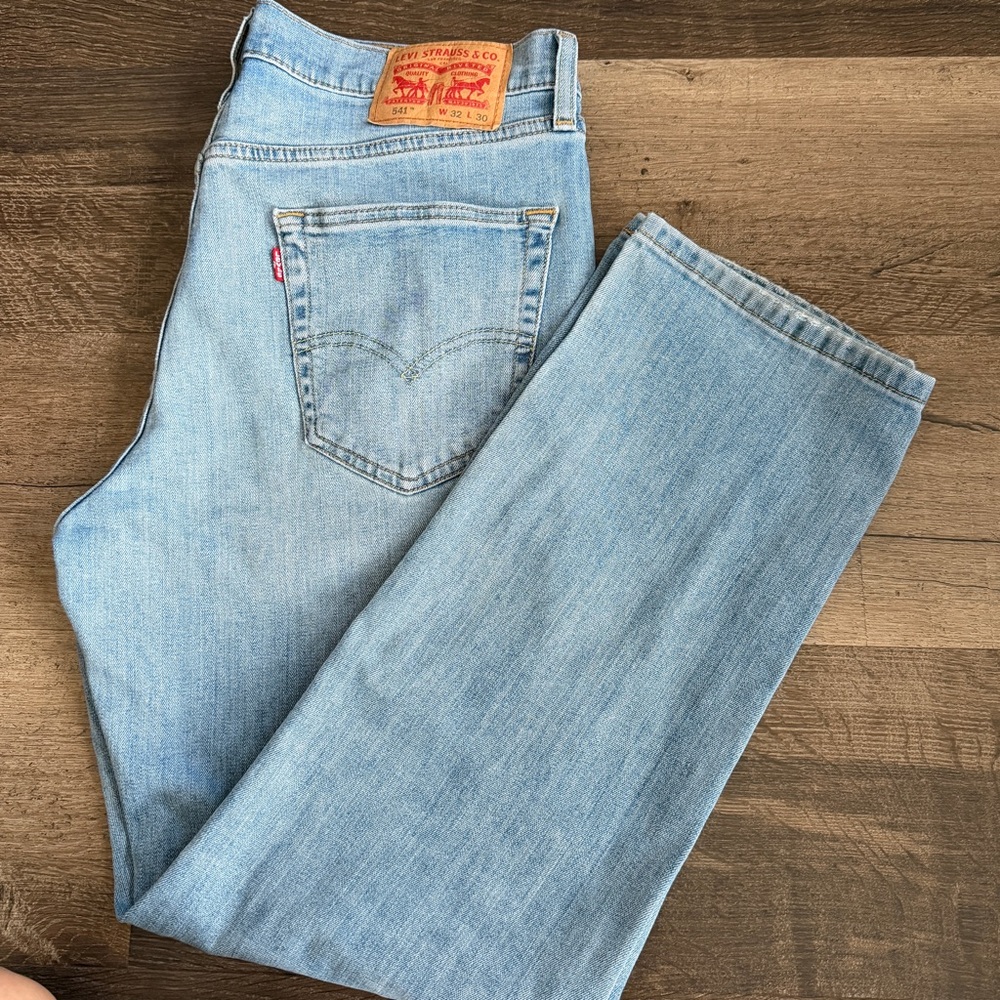 Levi's 541 Classic Mid Waist Mens Blue Denim Jeans L32 W30